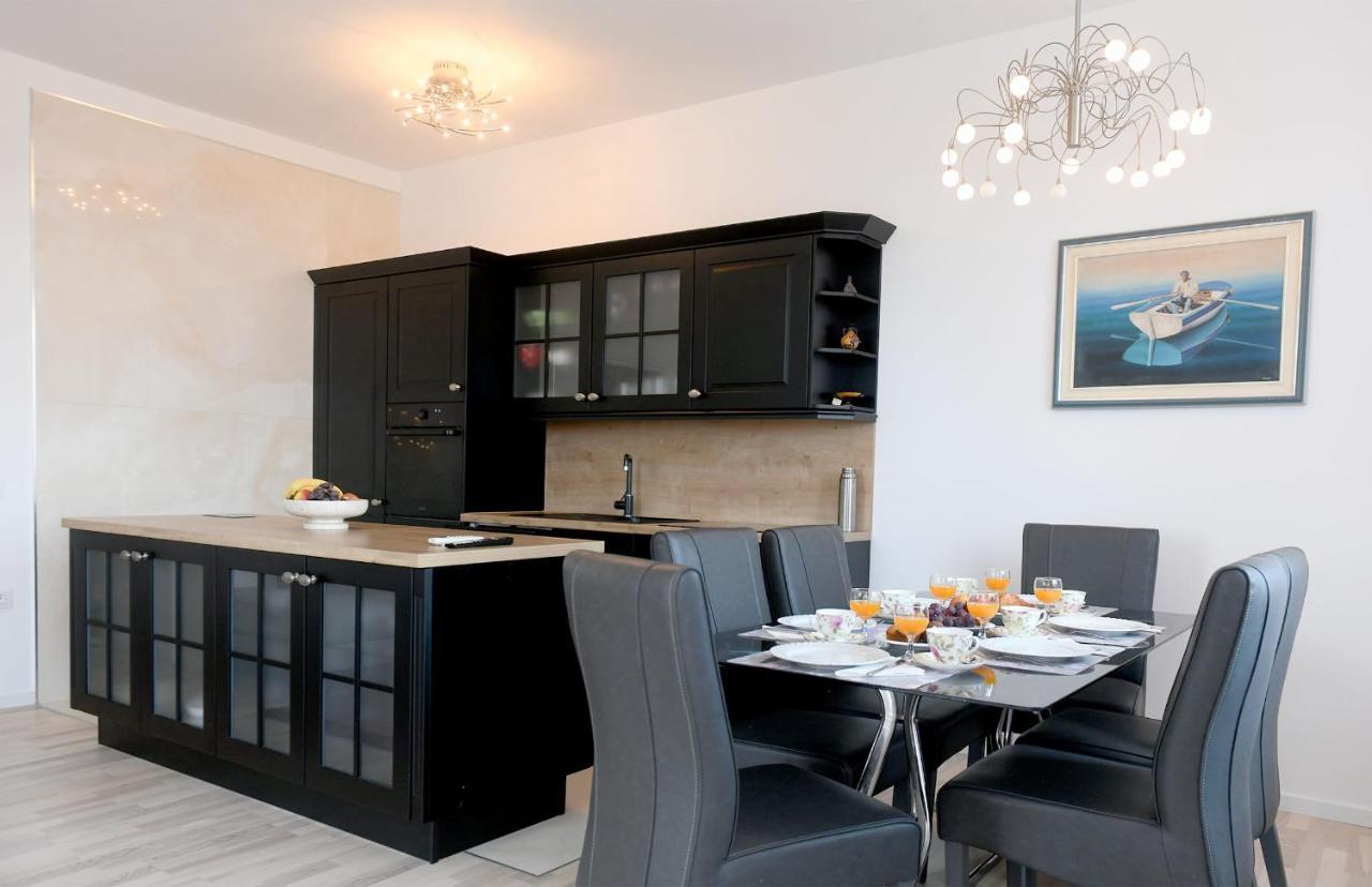 רייקה Divia Apartment מראה חיצוני תמונה
